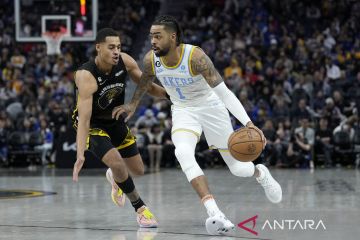 Tanpa LeBron, Lakers ungguli Warriors 109-103