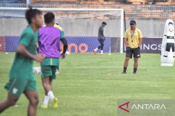 Nyali sang arsitek-arsitek lokal di pusaran pelatih asing Liga 1