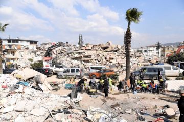 Tim penyelamat SAR Hong Kong selamatkan 3 penyintas gempa Turki
