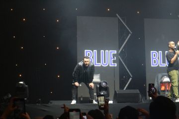 Meski sakit Antony Costa "Blue" tetap hibur penggemar di Jakarta