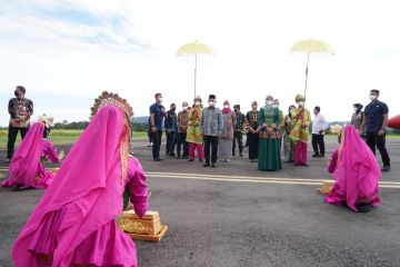 Kedatangan Wapres di Tapanuli Tengah disambut Tarian Tepak Sirih