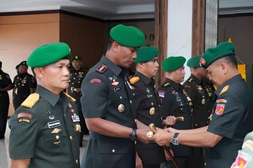 Kolonel Inf Aminton gantikan Brigjen Maulana Ridwan sebagai Danrem 151