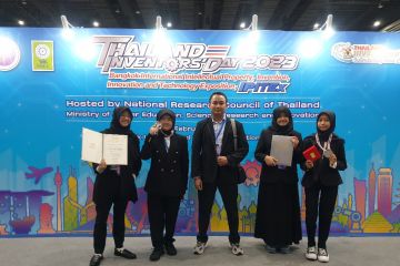 Pelajar SMP di Surabaya raih medali perak di Thailand