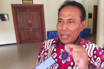 Sumbawa Barat fokus distribusi bantuan dan pembersihan material banjir