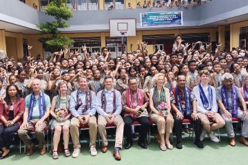 Pemerintah  Vlissingen Belanda - Ambon jajaki program "sister school"