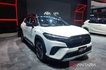 Toyota luncurkan New Corolla Cross Hybrid EV GR Sport di IIMS 2023