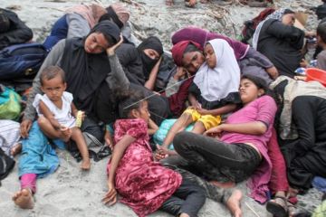 Imigran Rohingya Terdampar Di Aceh Besar