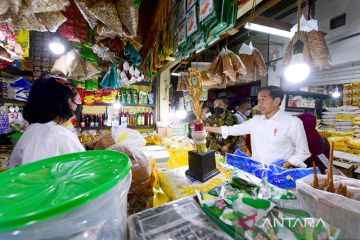 Kemarin, Jokowi tinjau harga bahan pokok hingga RI tingkatkan ekspor