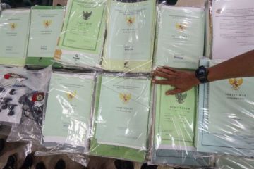 Riau terima sertifikat perhutanan sosial 13.300 Ha dari KLHK