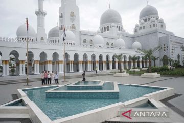Masjid hadiah Presiden Uni Emirat Arab akan segera dibuka