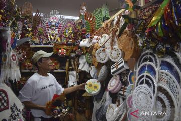 Pedagang Pasar Seni Sukawati mulai bangkit usai pencabutan PPKM