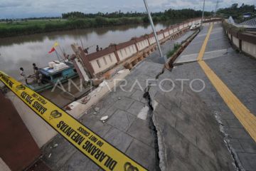 Kawasan Objek Wisata Kota Tua Bengkulu Amblas