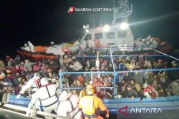 Jumlah korban kapal migran tenggelam di Italia bertambah jadi 61