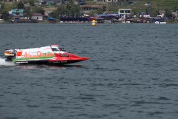 Pembalap F1H2O optimistis raih hasil terbaik di babak kualifikasi