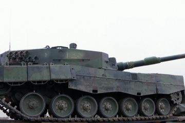 Tank Leopard pertama tiba di Ukraina
