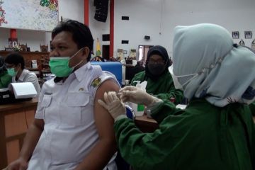 Anggota DPRD Palangka Raya sudah dapat vaksinasi penguat kedua