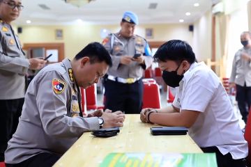 Disdukcapil Kota Tangerang sasar polisi sosialisasikan KTP digital