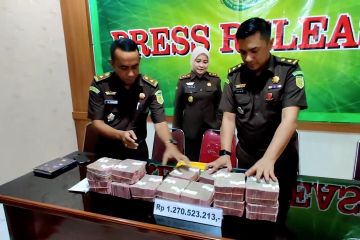 Kejari Pekalongan amankan 1,2 miliar uang negara dari mafia pupuk