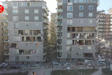 Penambang profesional dilibatkan dalam mencari korban gempa Turki