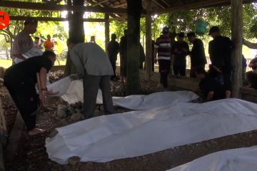 Rawat makam ulama, Disbudpar siapkan literasi sejarah bagi peziarah