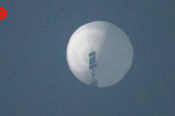 Balon terbang misterius di langit AS, diduga pengintai milik China