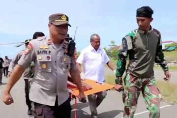 TNI-Polri evakuasi 25 warga Distrik Paro imbas ancaman KKB