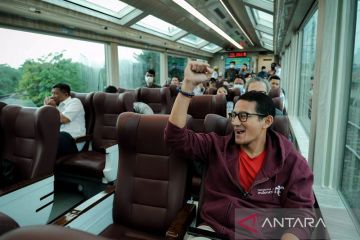 Sandiaga Uno gunakan kereta panoramic untuk kunjungan kerja