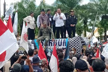 Sarbumusi Jember demo tolak upah pekerja di bawah UMK