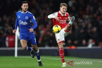 Legenda Arsenal sebut Odegaard pemain terbaik Meriam London musim ini