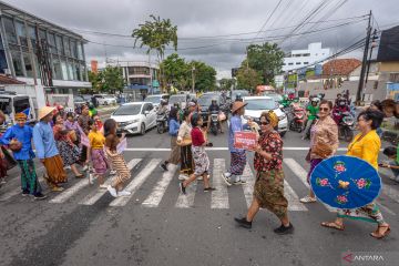 Parade Sarung On The Street di Semarang