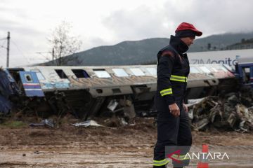 Korban tewas kecelakaan kereta api di Yunani menjadi 57 orang