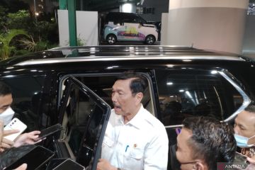 Luhut lanjutkan negosiasi dengan produsen kendaraan listrik dunia