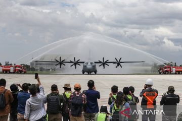 Pesawat C-130J Super Hercules tiba di Bandara Halim