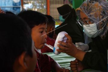 Skarining Asap Rokok Padang Murid Di Madiun