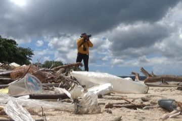 J2PS desak produsen plastik tidak hanya ambil keuntungan dari Bali