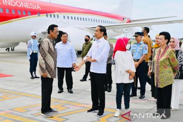 Presiden tinjau panen raya dan resmikan tambak udang di Jateng