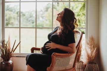 Kenali "postpartum depression" untuk pencegahan sejak dini