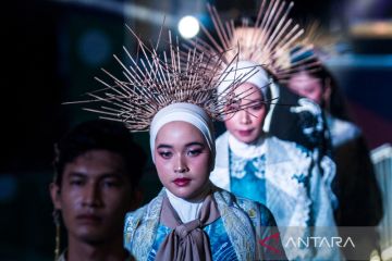 Pembukaan Banjarmasin Sasirangan Festival