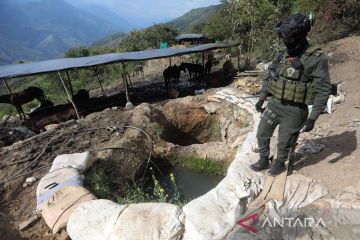 Penambang emas liar tutup jalan, warga Kolombia kekurangan pangan