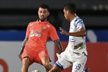 Huistra berharap Borneo FC bisa tampil konsisten hingga akhir musim