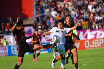 Persik kandaskan Persija Jakarta 2-0