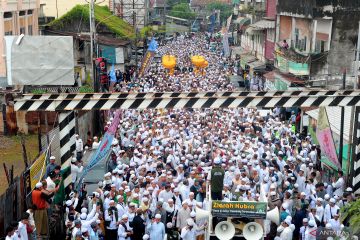 Puncak Tradisi Ziarah Kubro Di Palembang
