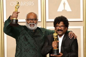 Lagu "Naatu Naatu" dari film India "RRR" cetak sejarah di Oscar
