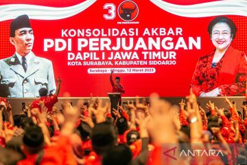 PDIP Surabaya fokus bantu warga soal pendidikan sampai kesehatan