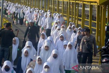 Santri pulang kampung ke Pulau Kangean menjelang Ramadhan