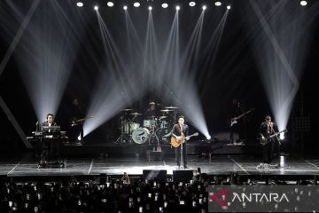 Konser "NOAH in Monochrome"