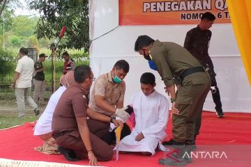 Jaksa eksekusi cambuk tiga terpidana pelanggaran syariat Islam di Aceh