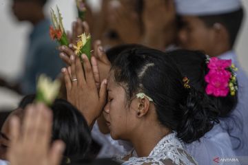 Upacara Melasti di Banyuasin Jelang Hari Raya Nyepi