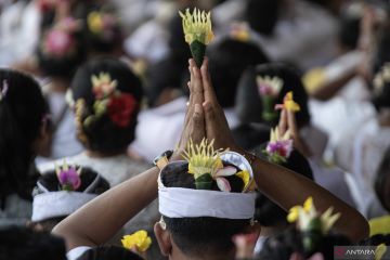 Upacara Melasti di Banyuasin Jelang Hari Raya Nyepi