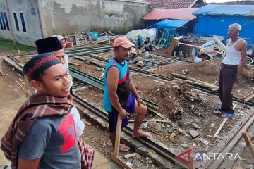 Pemkab Cianjur minta warga batalkan kontrak dengan aplikator nakal